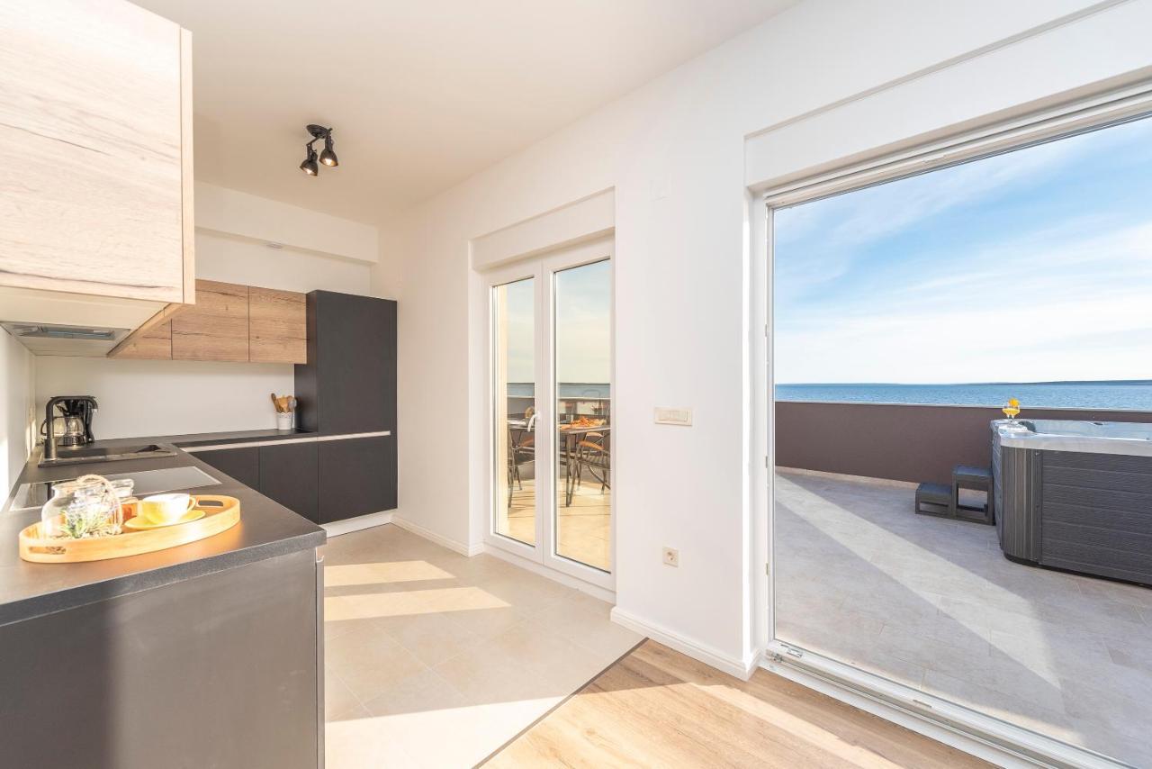 Eni 1 Apartment *