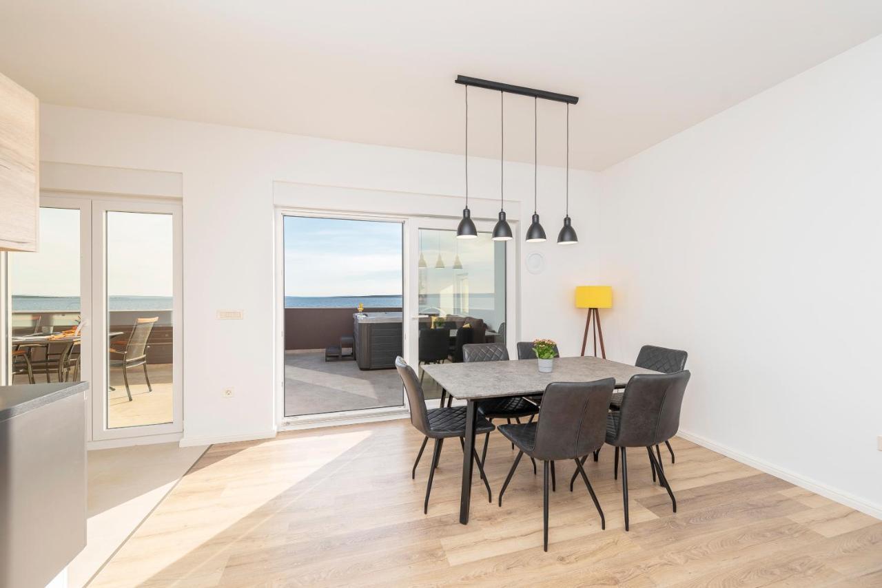 Eni 1 Apartament